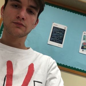 Meet your Posher, Liam